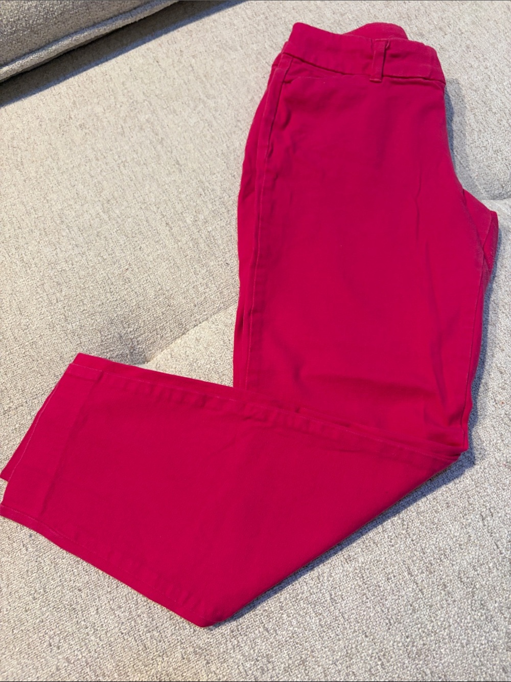 Old Navy Women's Ankle-Length Cropped Pants in Bright Pink